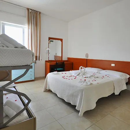 Smeraldo 3* Giulianova