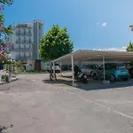 Ξενοδοχείο Smeraldo 3*