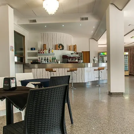 Hotel Smeraldo 3*