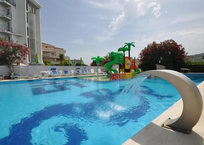 Smeraldo 3* Giulianova